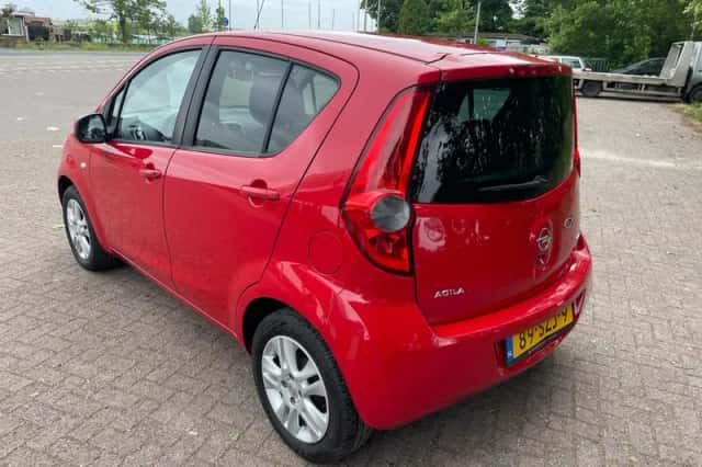 Opel Agila (2011) thumbnail 5