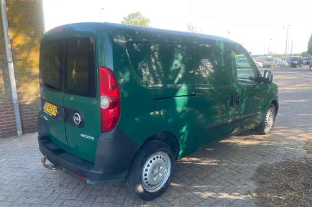 Opel Combo (2013) thumbnail 4