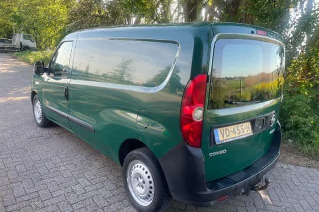 Opel Combo (2013) thumbnail 5