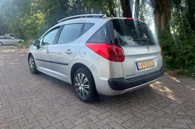 Peugeot 207 (2011) thumbnail 6