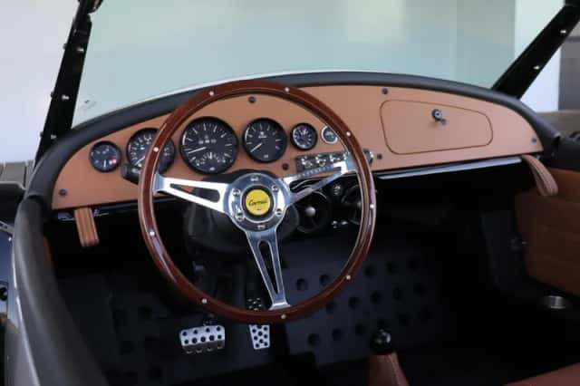 Vanderhall 1.5 Turbo Carmel (2023) thumbnail 2