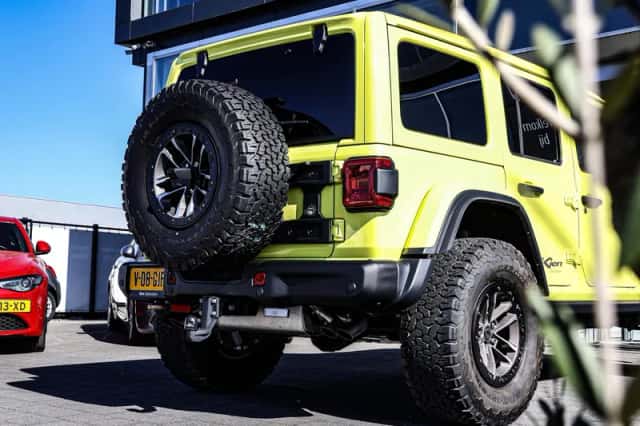 Jeep Wrangler (2024) thumbnail 4