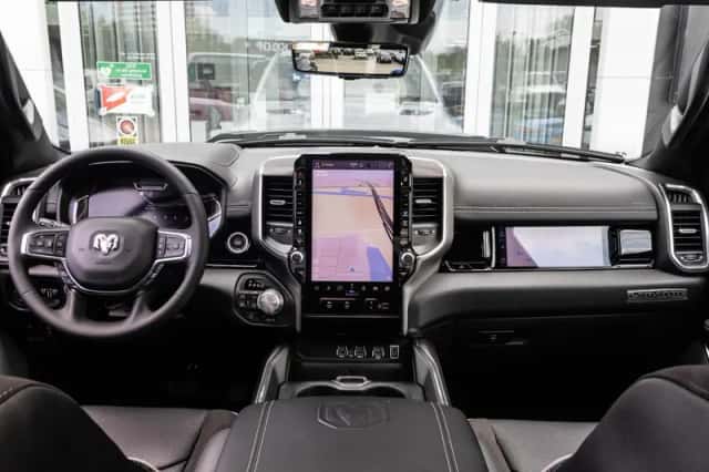Dodge Ram (2024) thumbnail 2