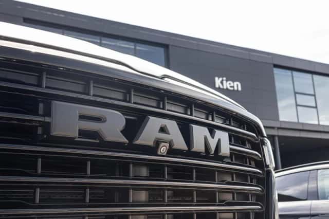 Dodge Ram (2024) thumbnail 2