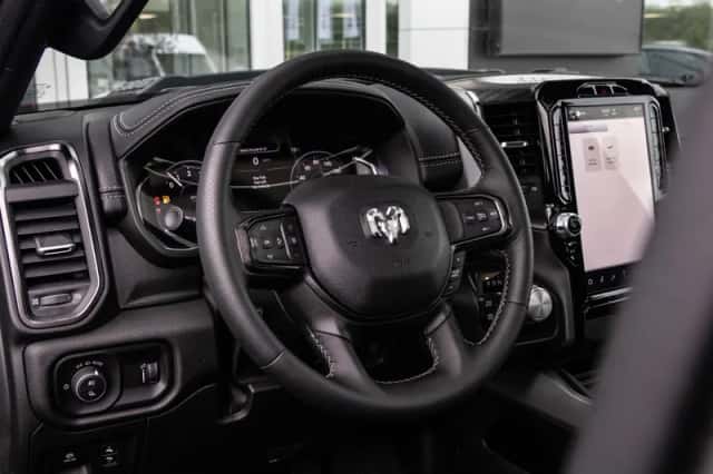 Dodge Ram (2024) thumbnail 2