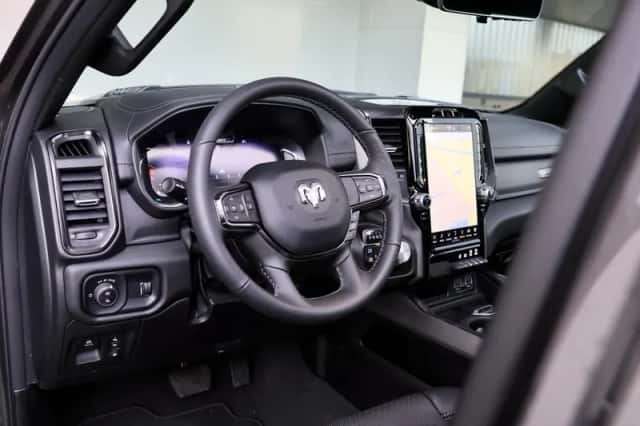 Dodge Ram (2024) thumbnail 5