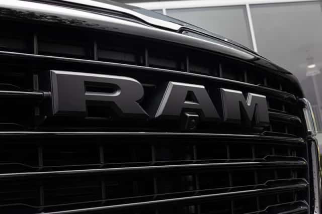 Dodge Ram (2024) thumbnail 5