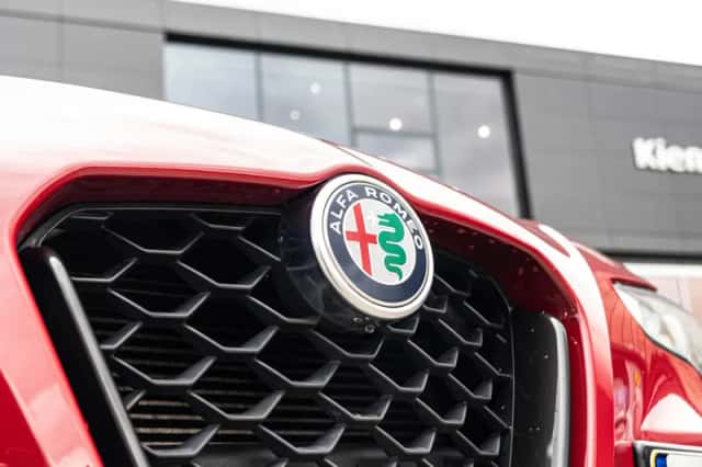 Alfa Romeo Giulia (2022) thumbnail 5