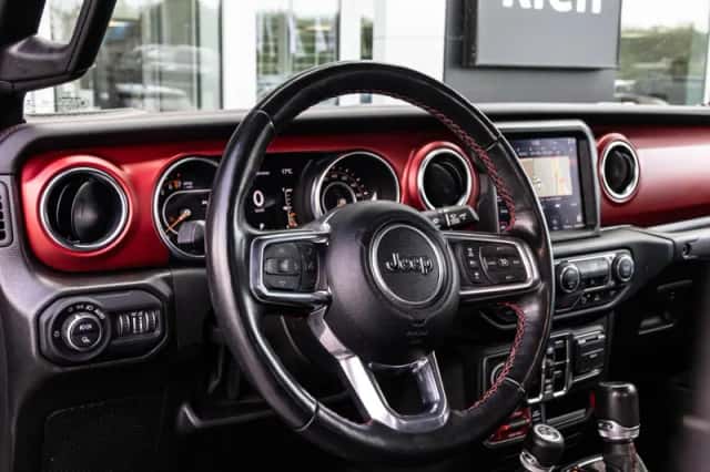 Jeep Gladiator (2024) thumbnail 6