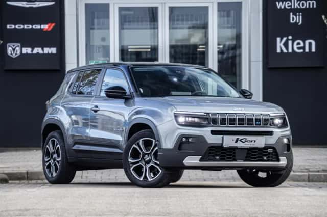 Jeep Avenger (2024) thumbnail 1