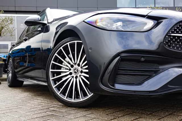 Mercedes-Benz C-Klasse (2022) thumbnail 4