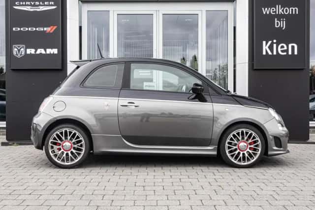 Abarth 500 (2016) thumbnail 3