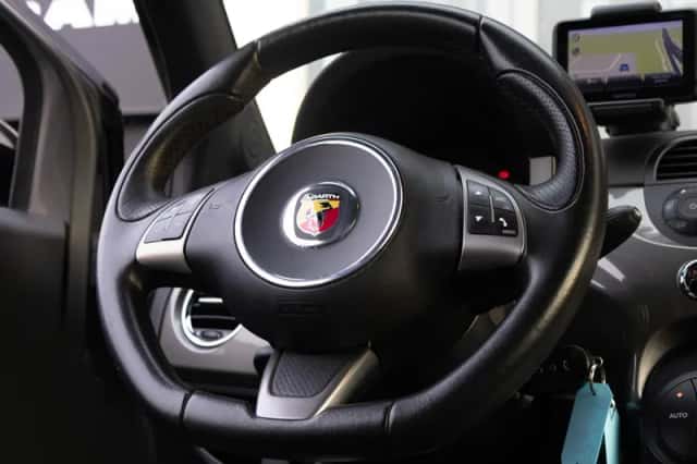 Abarth 500 (2016) thumbnail 4