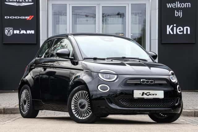 Fiat 500e (2020) thumbnail 1