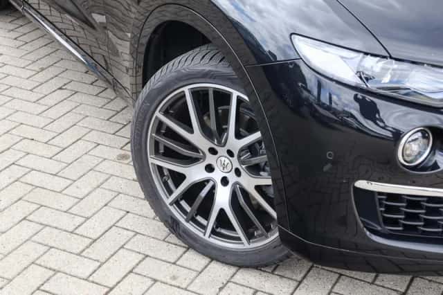 Maserati Levante (2022) thumbnail 6