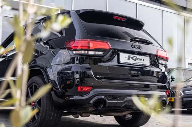 Jeep Grand Cherokee (2019) thumbnail 4
