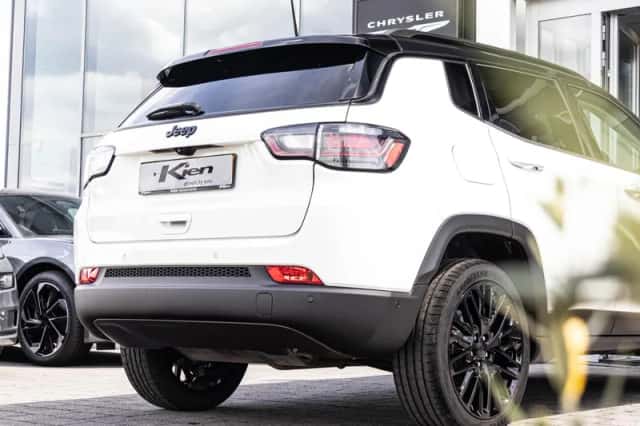 Jeep Compass (2022) thumbnail 5