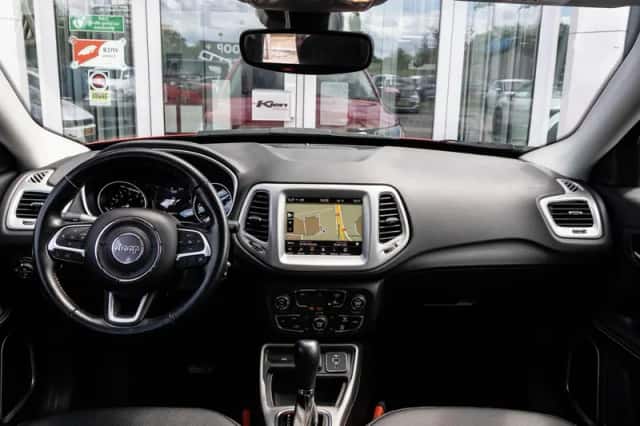 Jeep Compass (2021) thumbnail 2