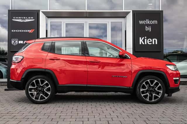 Jeep Compass (2021) thumbnail 3