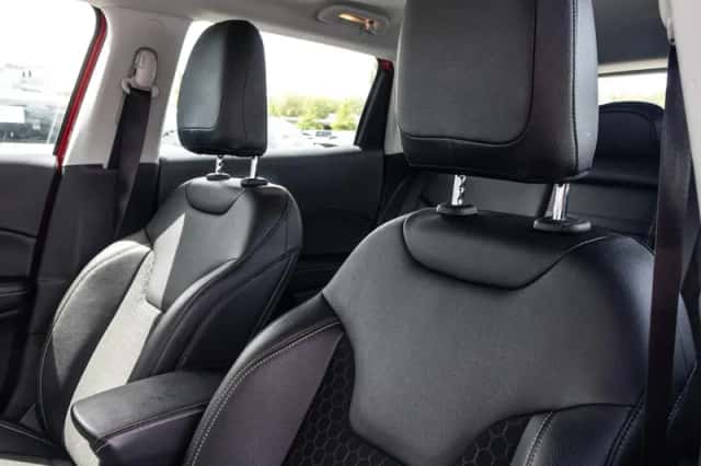 Jeep Compass (2021) thumbnail 6