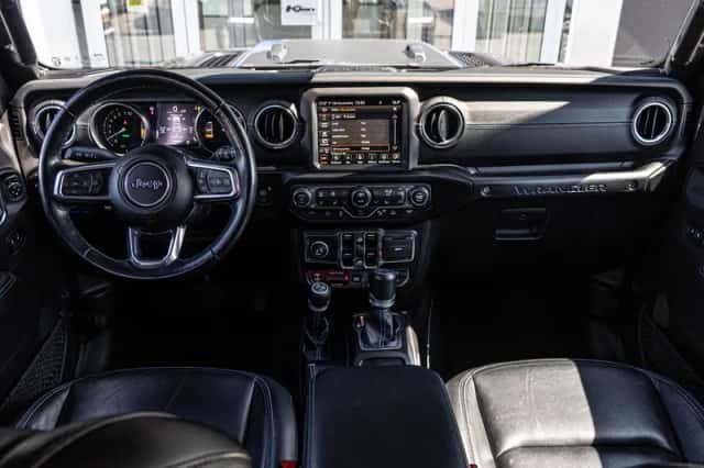 Jeep Wrangler (2022) thumbnail 3