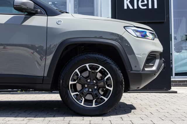 Jeep Compass (2022) thumbnail 5