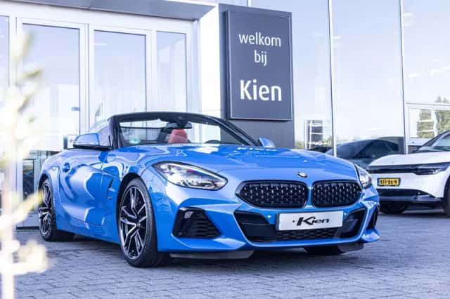 BMW Z4 (2020) thumbnail 3