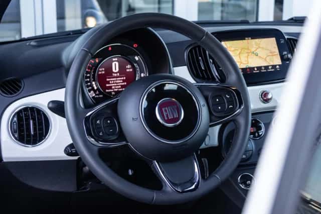 Fiat 500C (2021) thumbnail 6