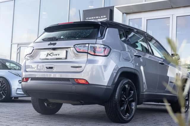 Jeep Compass (2020) thumbnail 4