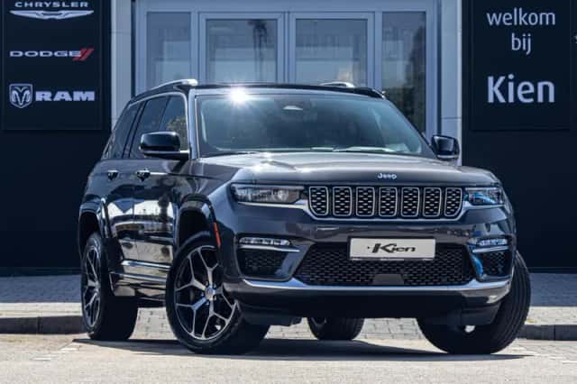 Jeep Grand Cherokee (2023) thumbnail 1