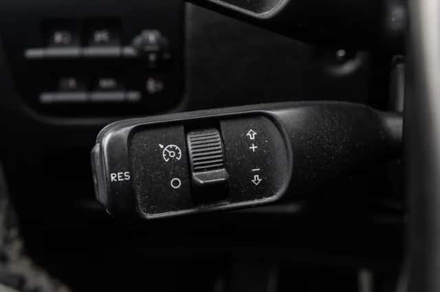 Alfa Romeo Brera (2009) thumbnail 3