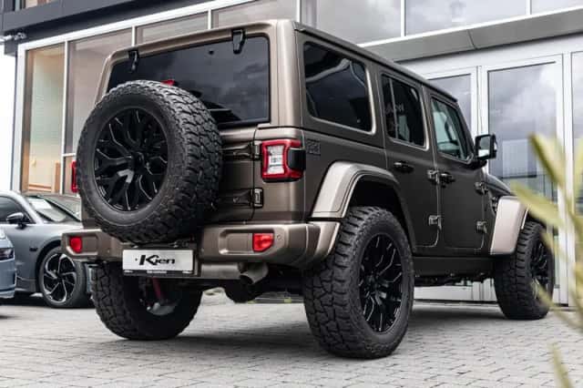 Jeep Wrangler (2021) thumbnail 4