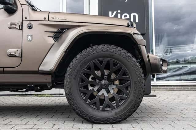 Jeep Wrangler (2021) thumbnail 6