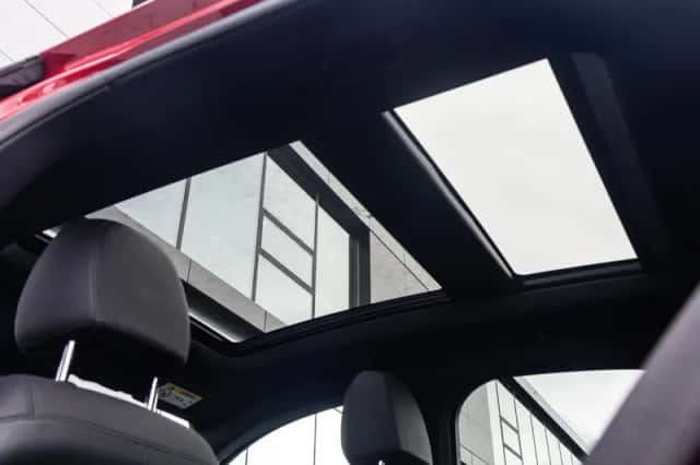 Alfa Romeo Stelvio (2022) thumbnail 3