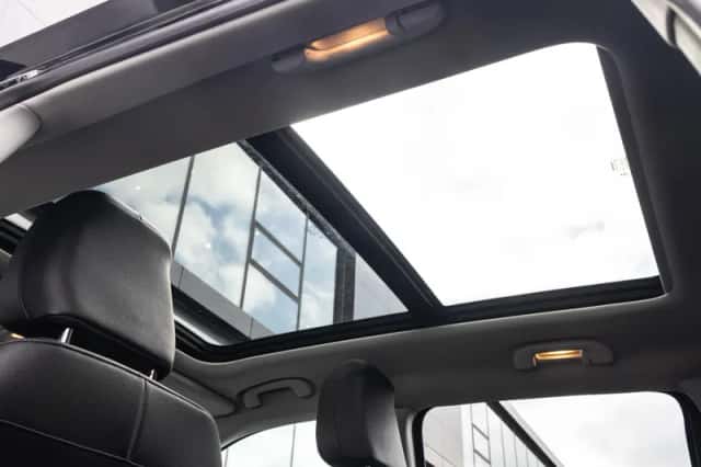 Jeep Compass (2022) thumbnail 3