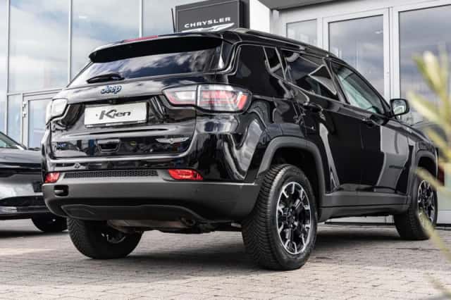Jeep Compass (2022) thumbnail 5