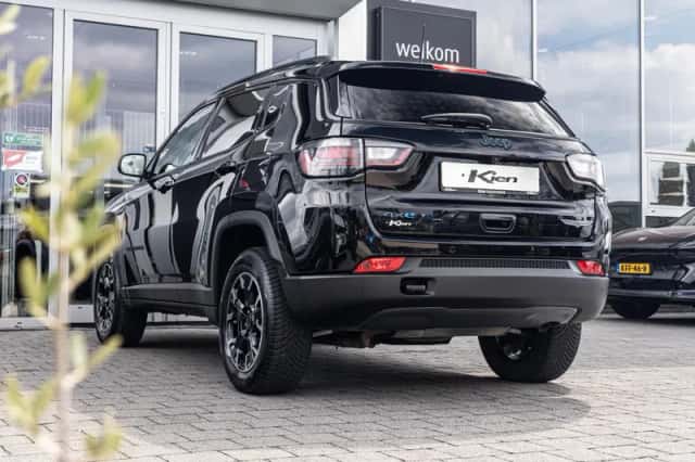 Jeep Compass (2022) thumbnail 6