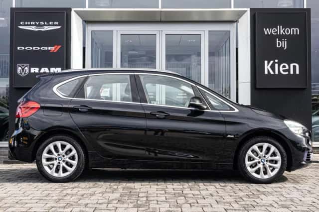 BMW 2-Serie (2017) thumbnail 3