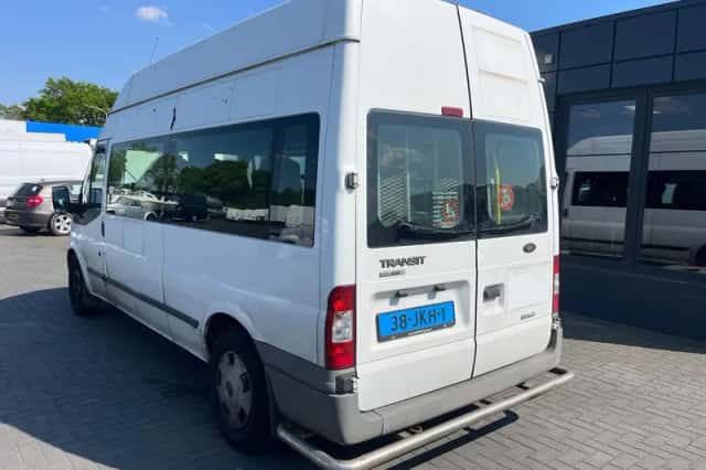 Ford Transit (2009) thumbnail 4