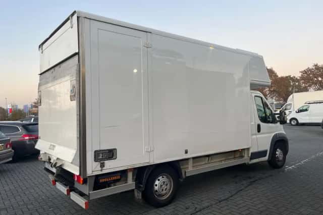 Peugeot Boxer (2016) thumbnail 2