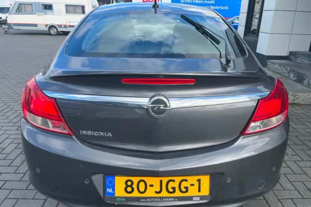 Opel Insignia (2009) thumbnail 5