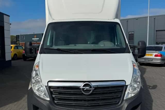 Opel Movano (2018) thumbnail 4