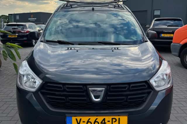 Dacia Dokker (2018) thumbnail 2
