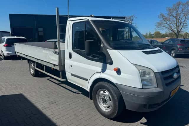 Ford Transit (2006) thumbnail 2
