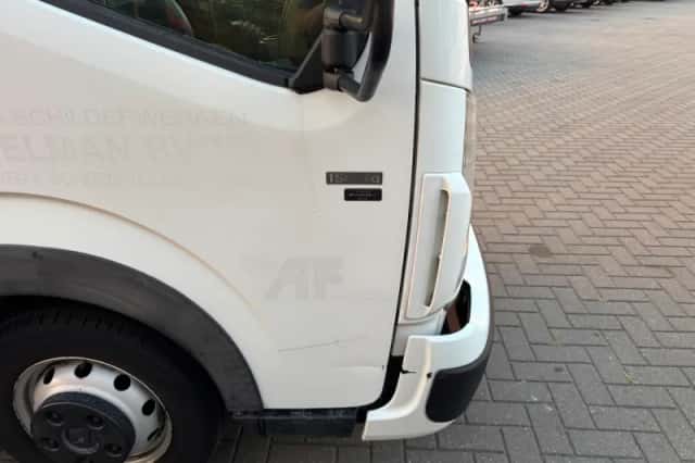 Renault Maxity (2008) thumbnail 6