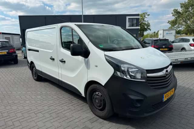 Opel Vivaro (2017) thumbnail 2