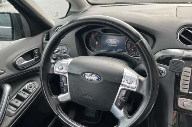 Ford S-Max (2010) thumbnail 6