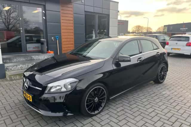 Mercedes-Benz A-Klasse (2018) thumbnail 1