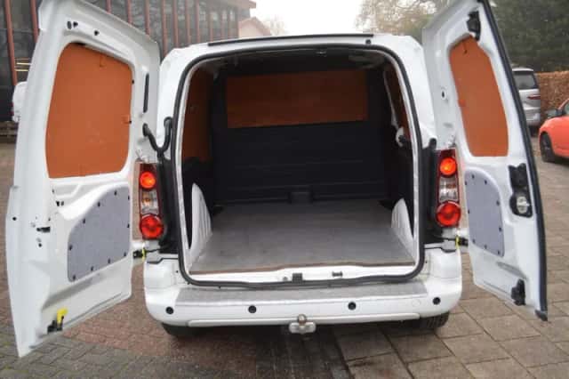 Citroën Berlingo (2017) thumbnail 2
