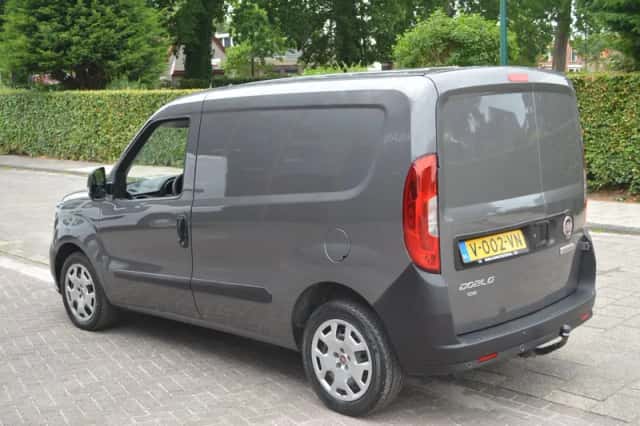 Fiat Doblò (2019) thumbnail 5